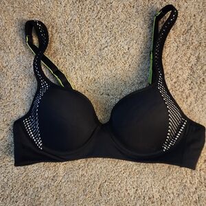 Maidenform Black Sports Bra with Neon Accents Smooth Cups Like New 36C